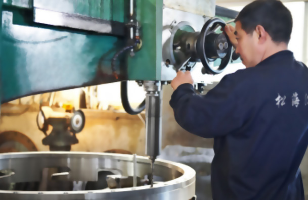 Mechanical machining: whole-course CNC, more accurate